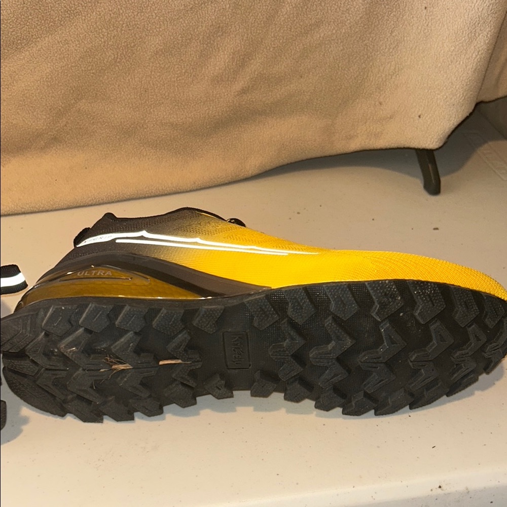 Yellow and Black Athletic Shoes with Breathable Mesh - Picture 10 of 11